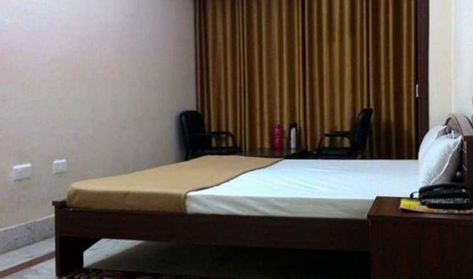 Hotel Tushtaya Residency Goddā Екстериор снимка